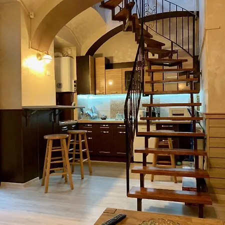Eroilor Apartment *